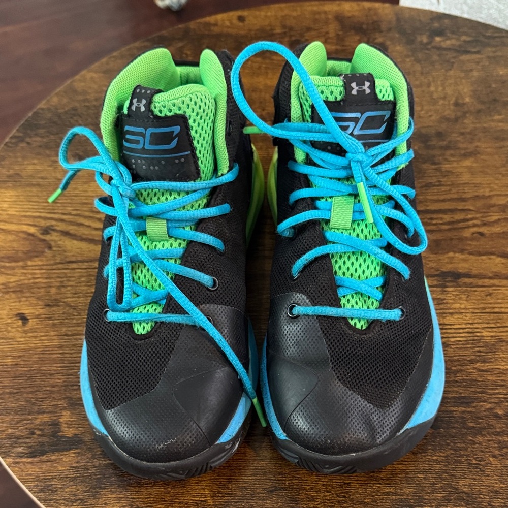 Under Armour Kids' Black and Blue Sneakers